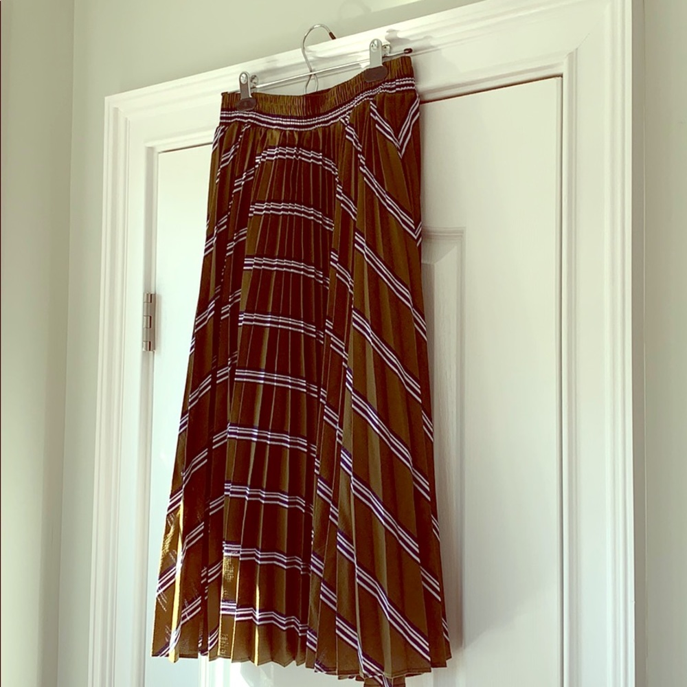 English Factory Pleated Skirt